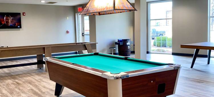 Candlewood Suites 保龄球绿色(Candlewood Suites Bowling Green)图片