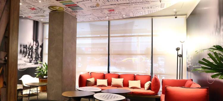 布宜诺斯艾利斯宜必思方尖碑酒店(Ibis Buenos Aires Obelisco)图片