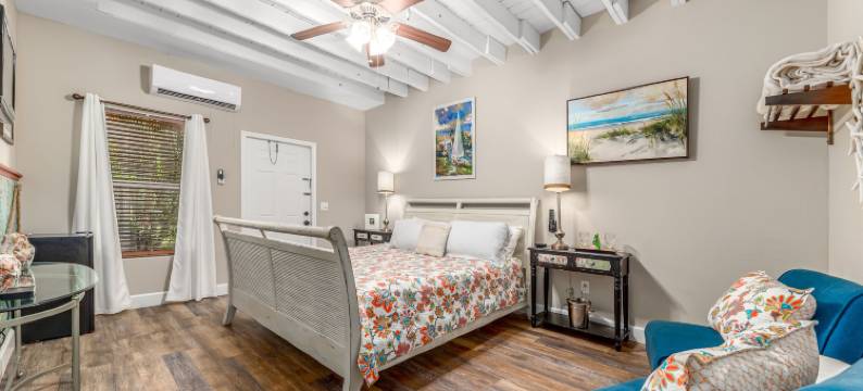 微风旅店(The Breezy Inn)图片