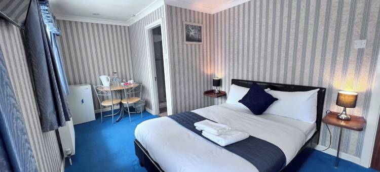 盖特威克四季旅馆(All Seasons Guest House Gatwick & Airport Parking)图片