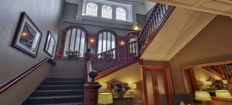 邓迪因弗卡斯贝斯特韦斯特酒店(Best Western Dundee Invercarse Hotel)图片