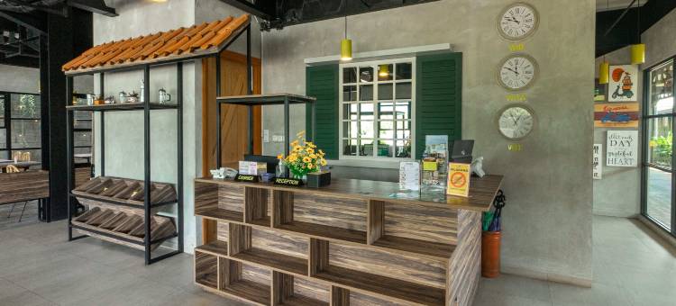 Summerville酒店和咖啡厅(Summerville Hotel & Coffee Shop)图片