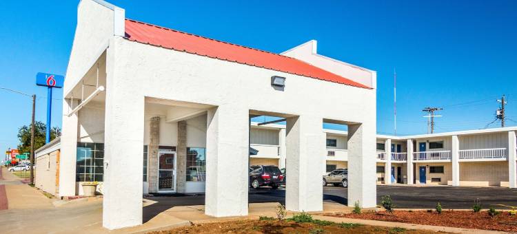 德克萨斯柴尔德里斯 6 号汽车旅馆(Motel 6 Childress, TX)图片