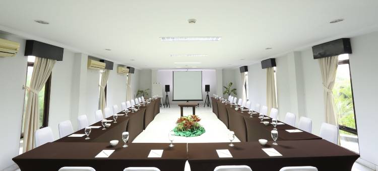 普莱姆比兹酒店(PrimeBiz Hotel Karawang)图片