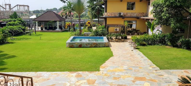 甜蜜花园酒店(Sweet Garden Hotel)图片