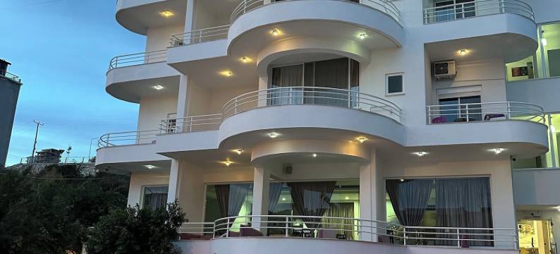 萨兰达奥斯卡酒店(Oskar Hotel)图片