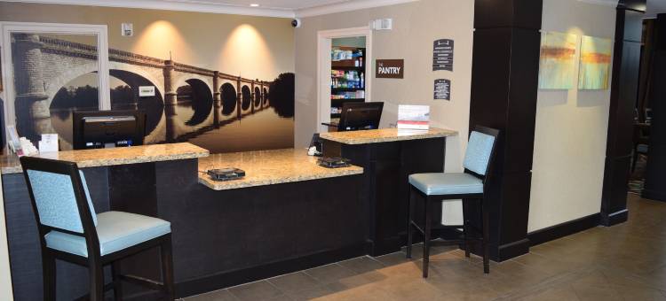 Staybridge Suites 默特尔比奇的梦幻海底(Staybridge Suites Myrtle Beach - West)图片