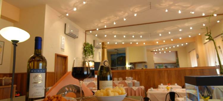 EST 酒店(Hotel Est Piombino)图片