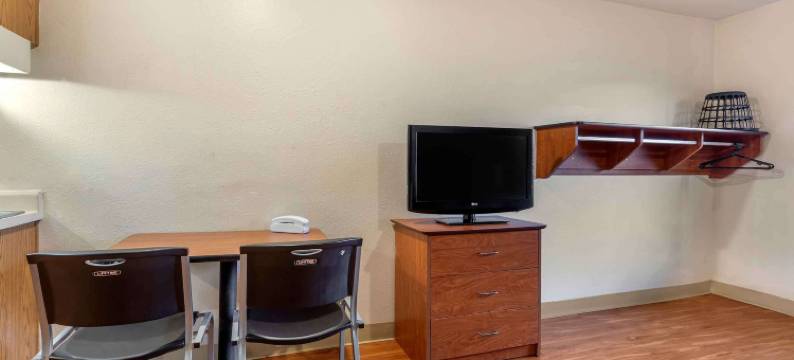 美国长住精选套房酒店 - 什里夫波特 - 机场(Studio 6 Extended Stay Shreveport Airport LA)图片