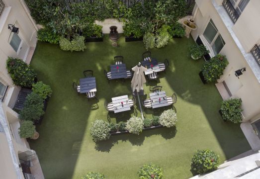 Hôtel Elysées Union Hotel Overview