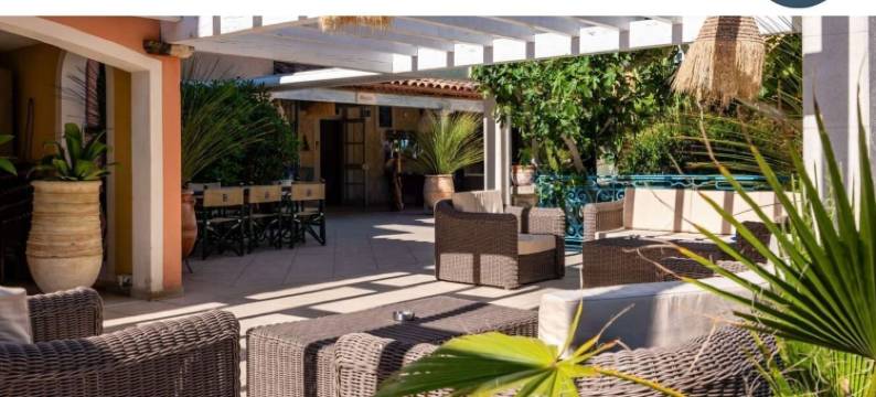 乐思芙洛布鲁埃斯酒店(Hotel les Flots Bleus)图片