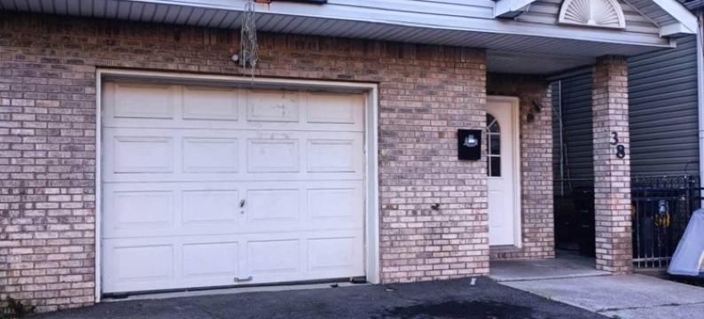 法达旅馆 38 叶茨大道 纽瓦克 新泽西(Fada Guest House - 38 Yates Ave Newark)图片