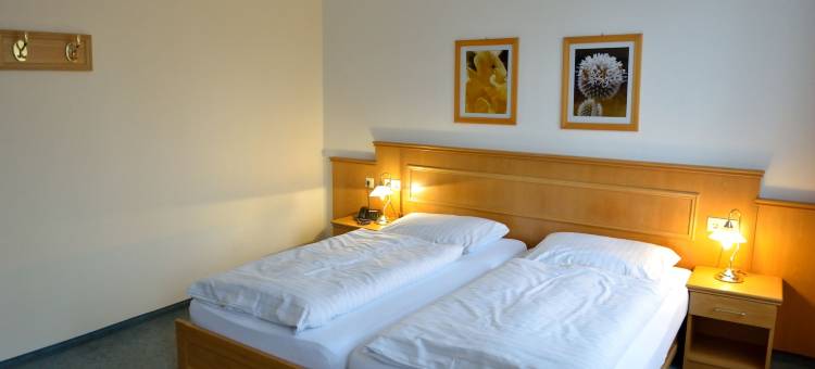 阿尔特费里格兰德高尔夫酒店(Land- Und Golfhotel Alte Fliegerschule)图片