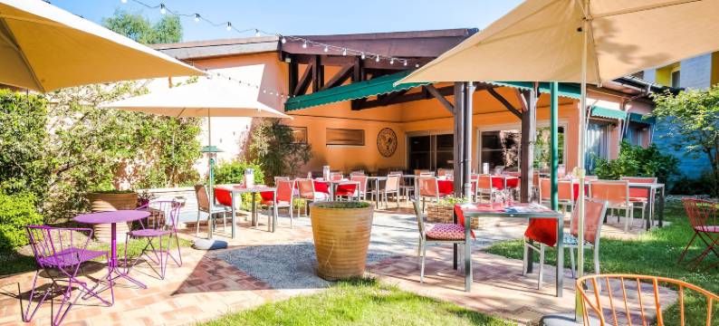 美居布雷斯地区布尔格酒店(Hôtel Mercure Bourg-en-Bresse)图片