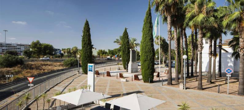 宜必思快捷塞维利亚机场酒店(Ibis Budget Sevilla Aeropuerto)图片