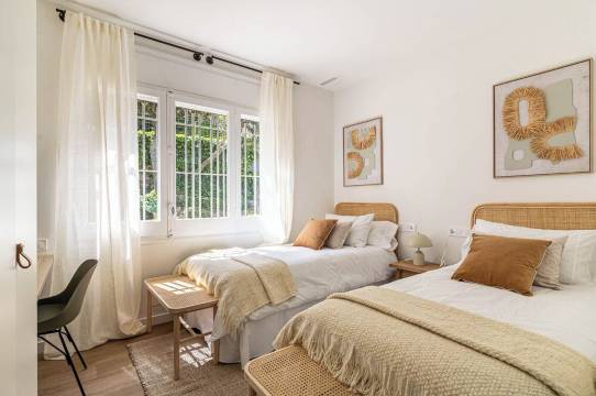 Renovated Villa, Pool, Barbecue, and Just 15 Minutes from Barcelona.