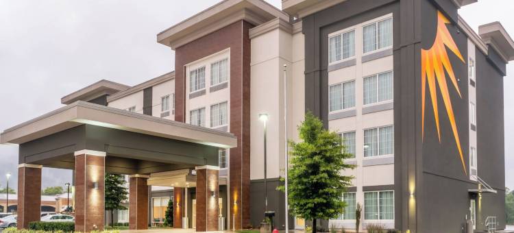 查塔努加瞭望山拉昆塔温德姆套房酒店(La Quinta Inn & Suites by Wyndham Chattanooga - Lookout Mtn)图片