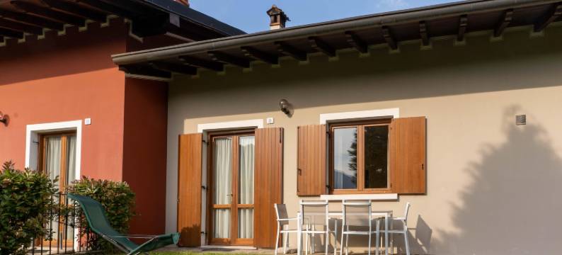 Holiday Home in Lombardy by Lake Idro图片