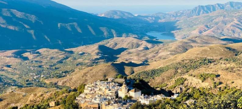 Holiday Home in Orgiva with Mountain Views图片