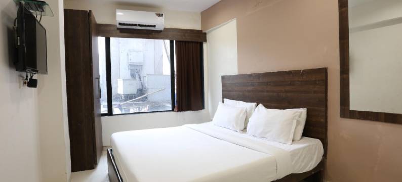 卡姆兰住宅酒店(Hotel Kamran Residency-Near US Embassy)图片