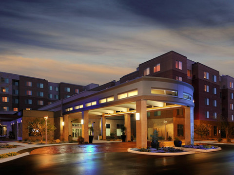 凤凰城沙漠景观梅奥诊所 Residence Inn 酒店