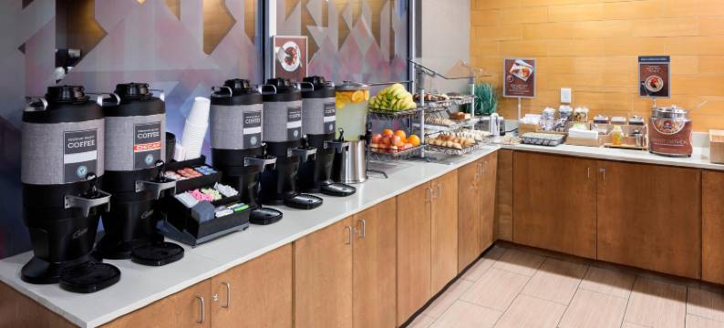 盐湖城机场SpringHill Suites酒店(SpringHill Suites Salt Lake City Airport)图片