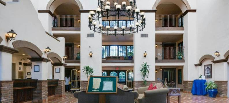 The Buena Park Grand Hotel & Suites图片