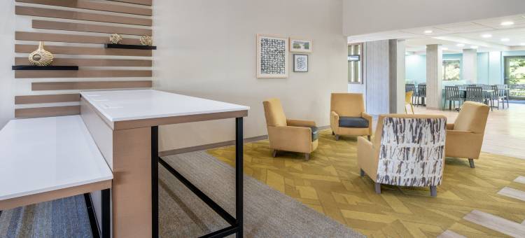 里士满拉金塔旅馆及套房 - 国王自治领域(Garner Hotel Doswell Southeast by IHG)图片