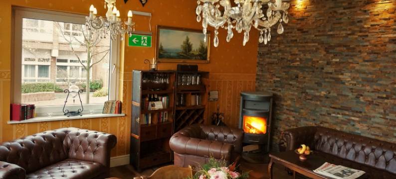 荷尔斯泰因瑞士酒店(Hotel Holsteinische Schweiz am Dieksee)图片