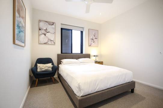 舒适的两卧室公寓,带克莱德河景(Comfy 2-bedroom Apartment With a Clyde River View)