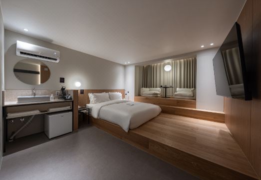 Cheonan Prime Hotel Overview