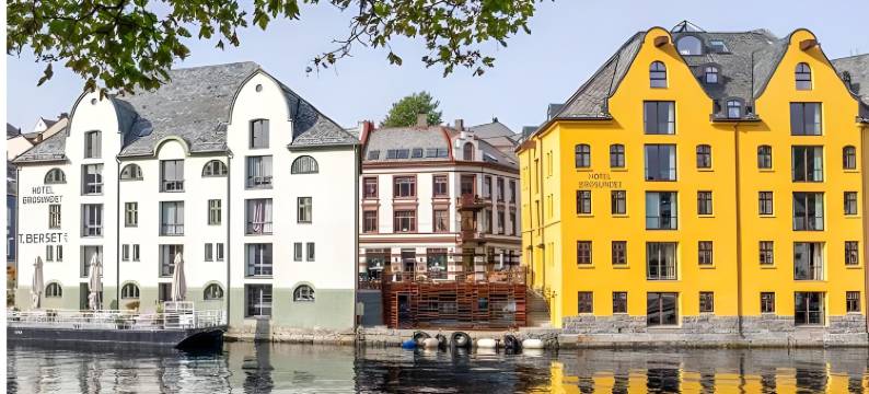 美丽的峡湾景观，高标准，设备齐全(High Standard, Fully Equipped, Fjord View)图片