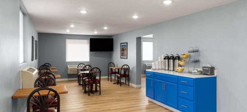 罗克斯普林斯呗盟酒店(Baymont by Wyndham Rock Springs)图片