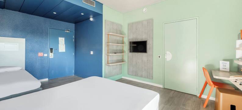 宜必思快捷布尔昆雅里昂中心酒店(Ibis Budget Bourgoin Jallieu Centre)图片