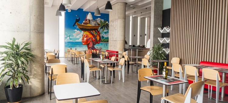 宜必思卡塔赫纳马贝拉酒店(Ibis Cartagena Marbella)图片