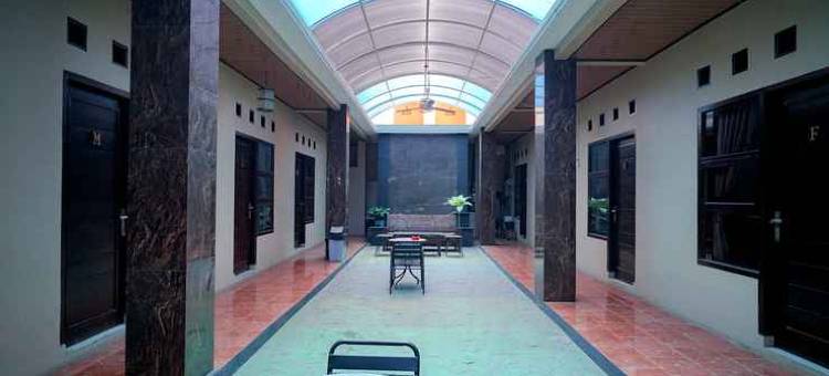 OYO 2630 维斯马法赫扎伊斯兰旅馆(RedDoorz Syariah Near Unila)图片