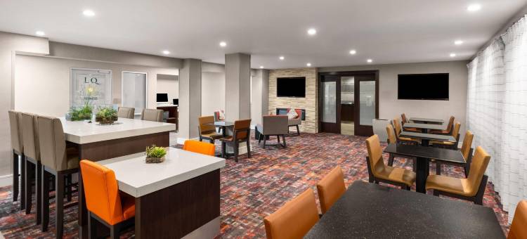 奥斯汀圆石城拉昆塔温德姆套房酒店(La Quinta Inn & Suites by Wyndham Austin Round Rock)图片
