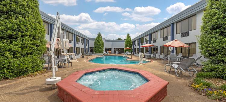 麦迪逊亨茨维尔贝斯特韦斯特优质酒店(Best Western Plus Madison-Huntsville Hotel)图片