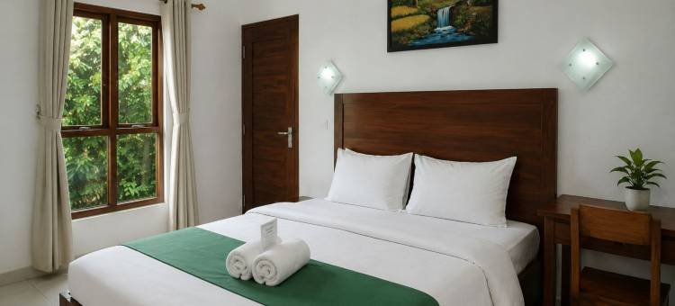普拉琪亚萨那格林度假村(Azana Green Resort Pracimantoro)图片