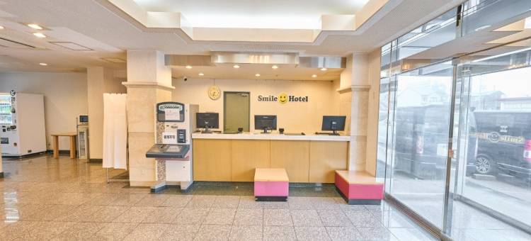 高冈站前微笑酒店(Smile Hotel Takaoka Ekimae)图片