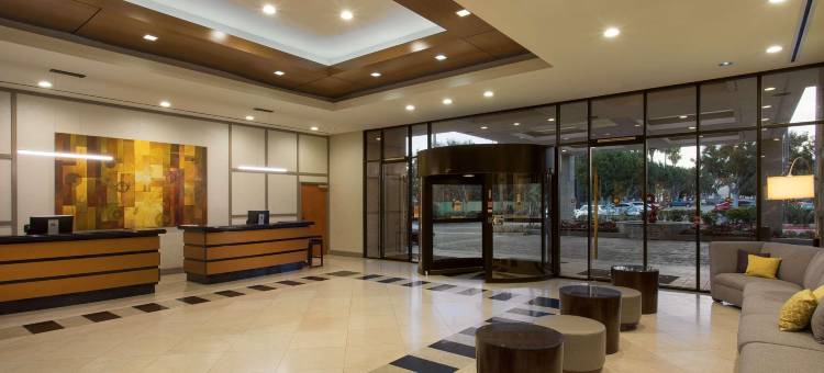 洛杉矶诺沃克希尔顿逸林酒店(DoubleTree by Hilton Los Angeles Norwalk)图片