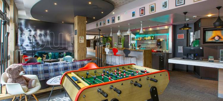 B&B HOTEL 沙特尔中心大教堂(B&B Hotel Chartres Centre Cathédrale 3 étoiles)图片