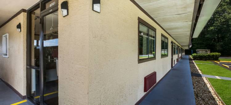 亚特兰大南莫罗红顶酒店(Red Roof Inn Atlanta South - Morrow)图片