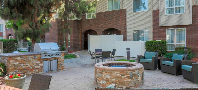 贝克斯菲尔德居家酒店(Residence Inn Bakersfield)图片