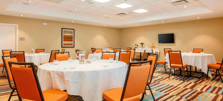 万枫酒店及套房迪凯特会议中心(迪凯特)(Fairfield Inn & Suites Decatur at Decatur Conference Center)图片