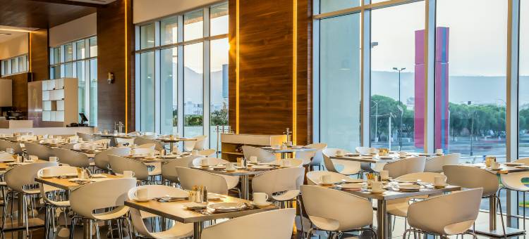 帕丘卡大露台嘉年华酒店(Fiesta Inn Pachuca Gran Patio)图片