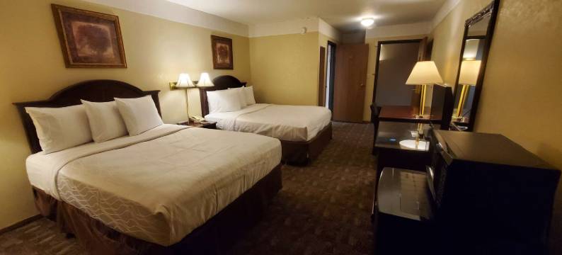 奇珀瓦福尔斯美洲最佳价值酒店(Americas Best Value Inn Chippewa Falls)图片