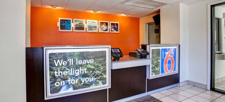 森尼韦尔北6号汽车旅馆(Motel 6 Sunnyvale, CA - North)图片