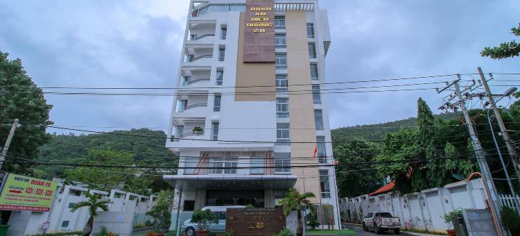 RedDoorz Plus @ Tran Phu图片