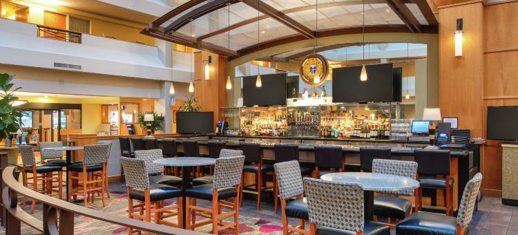 南方中心西雅图机场希尔顿逸林套房(DoubleTree Suites by Hilton Seattle Airport/Southcenter)图片